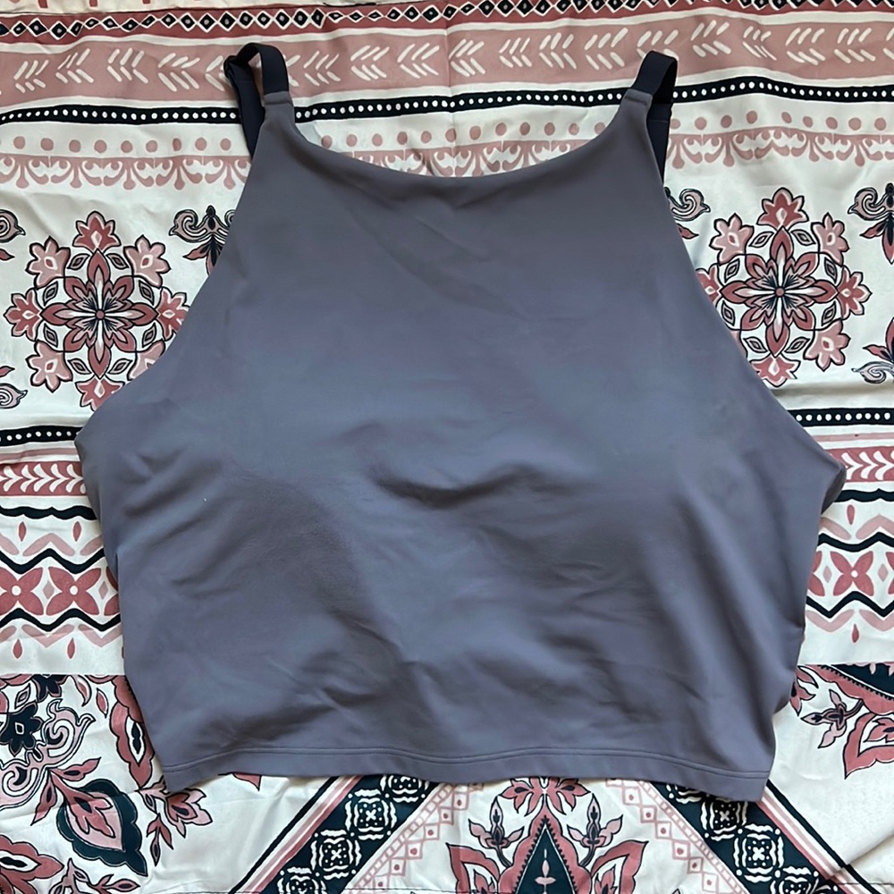 Athleta Intention Crop